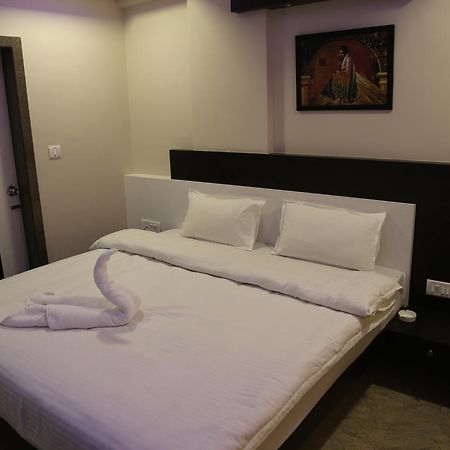 Hotel Marwar Excellency Mahamandir Ngoại thất bức ảnh